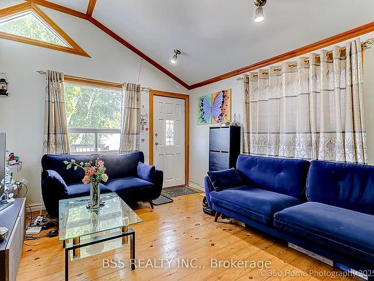 Elegant Custom-Built Home - Image 6