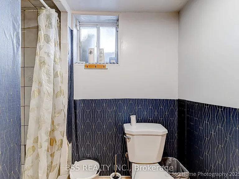 Elegant Custom-Built Home - Image 11