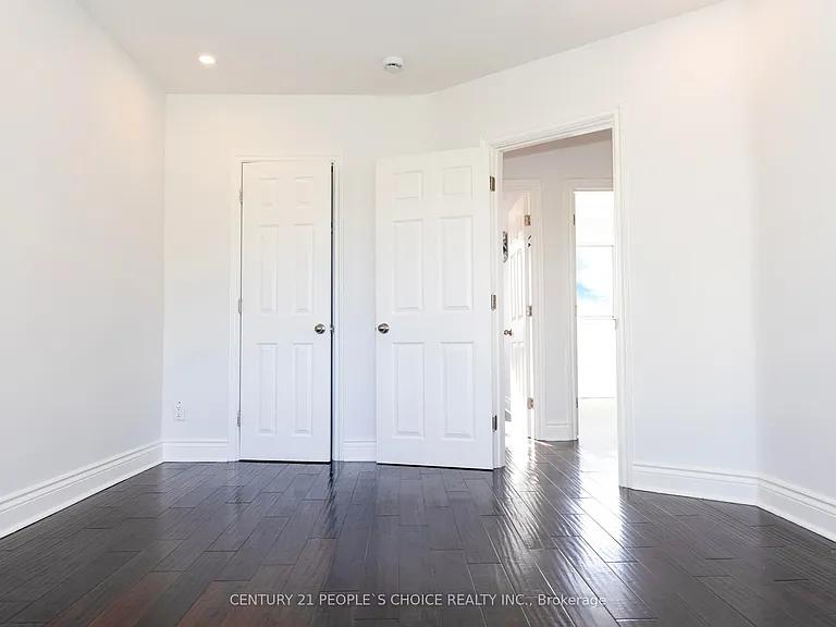 Luxury Custom-Built Detached Home with Income-Generating Basement – Near Bluff Beach - Image 11