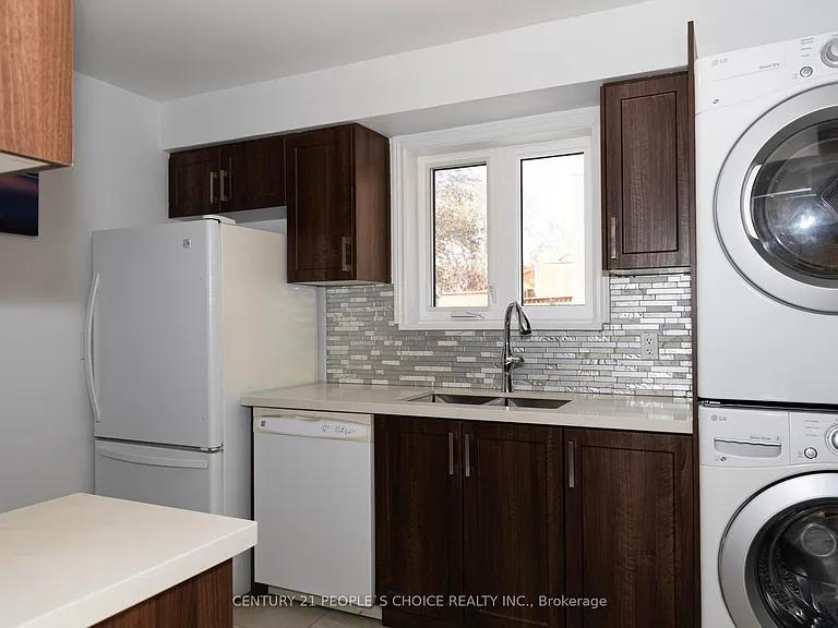 Luxury Custom-Built Detached Home with Income-Generating Basement – Near Bluff Beach - Image 13
