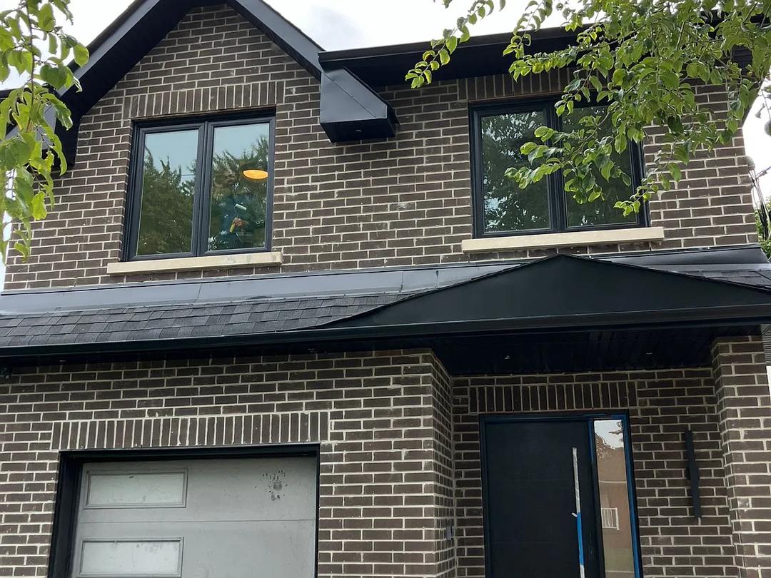 100 B Brenda Cres, Toronto, ON M1K 3C7